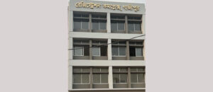 গাজীপুরে ‘নাক ডুবিয়ে ঘুষ খাচ্ছেন’ সাব-রেজিস্ট্রার বাতেন